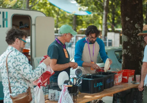 Vaisselle low-tech au festival de chantiers low-tech